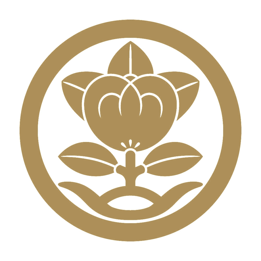 丸に台付き橘紋 9
