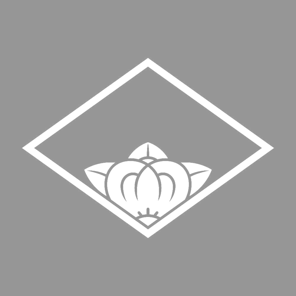糸菱に覗き橘紋 7
