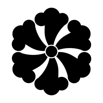 六つ鉄線紋