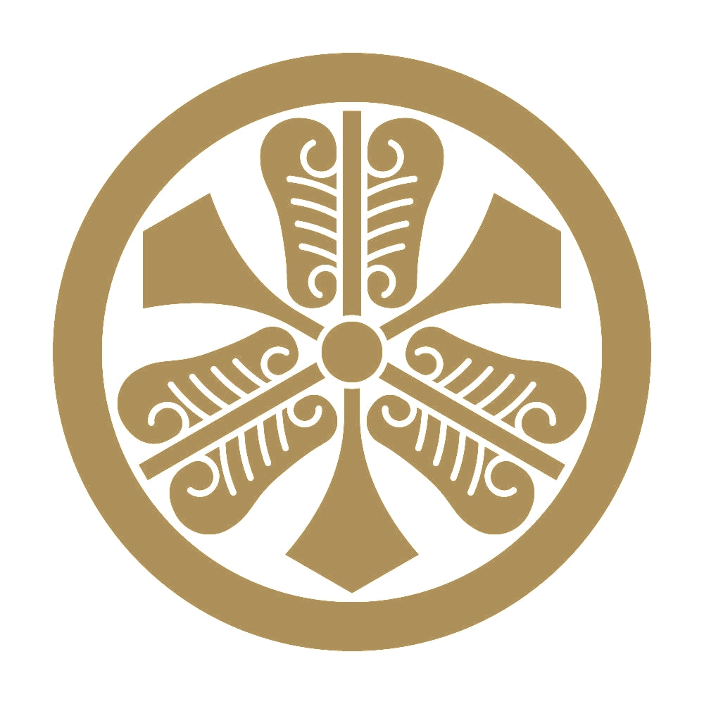 丸に剣三つ唐団扇紋 9