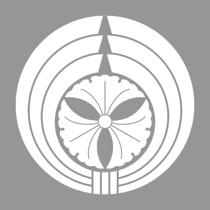 熨斗輪に三つ銀杏紋 7