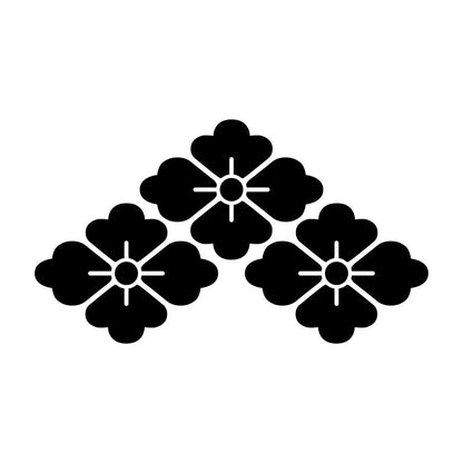 三つ盛り花菱紋