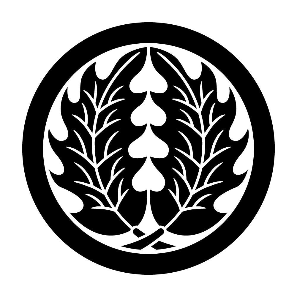丸に抱き柊紋
