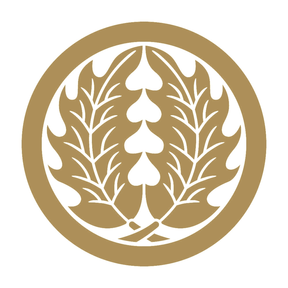 丸に抱き柊紋 9
