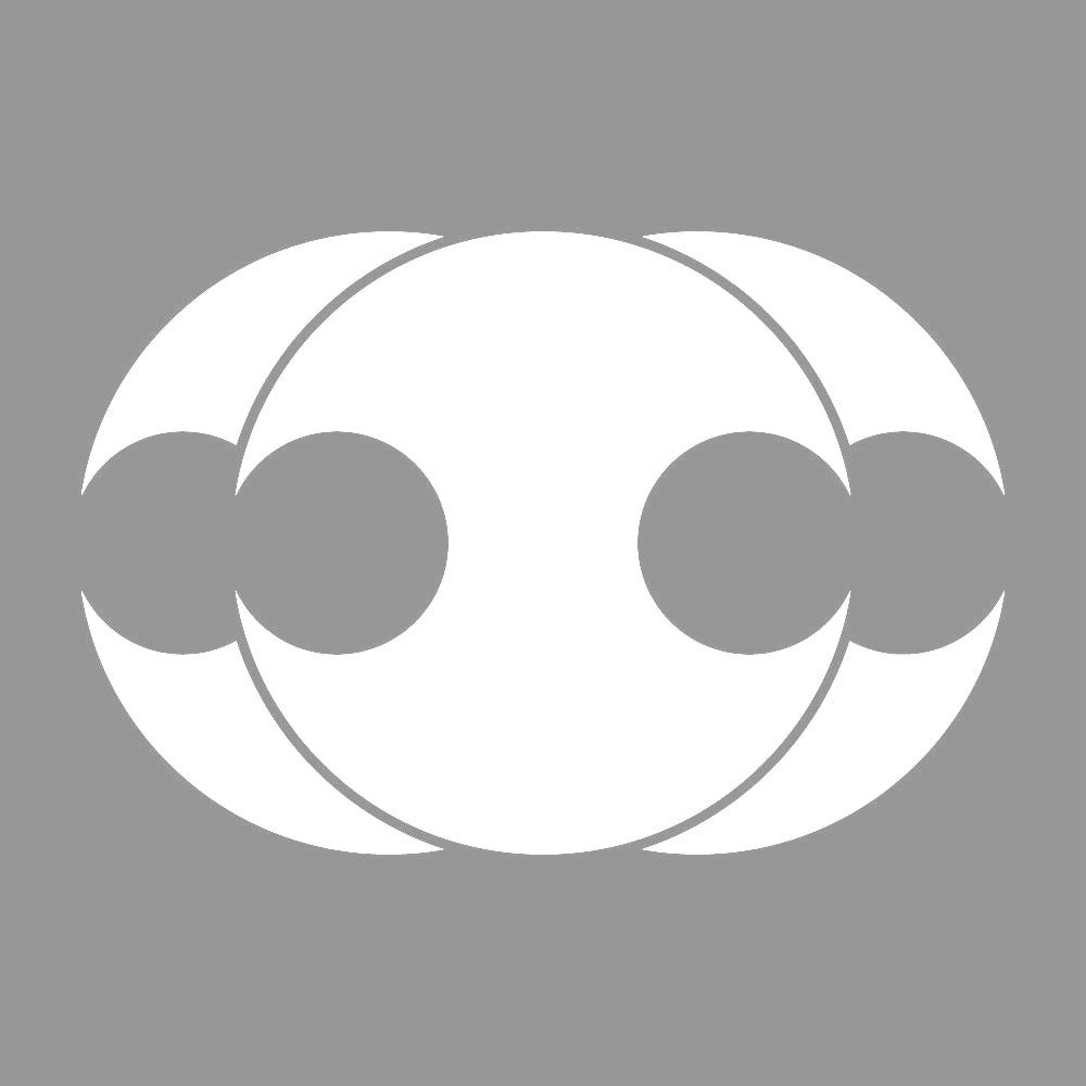 三つ重ね分銅紋 7