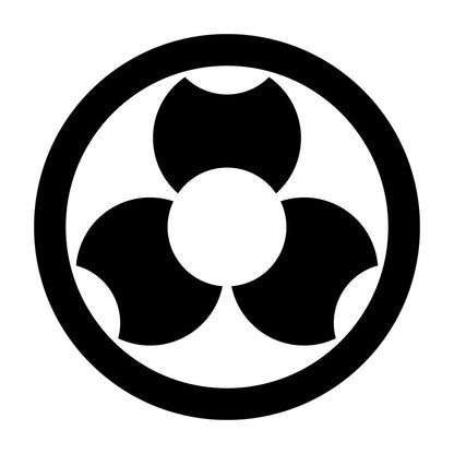 丸に三つ寄せ分銅紋