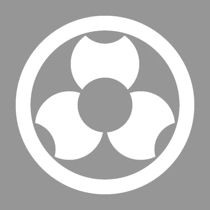 丸に三つ寄せ分銅紋 7