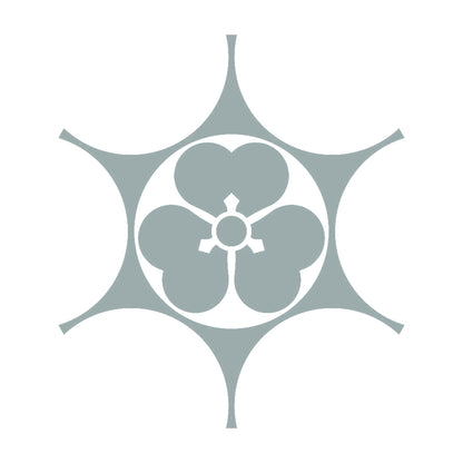 鞠挾みに片喰紋 10