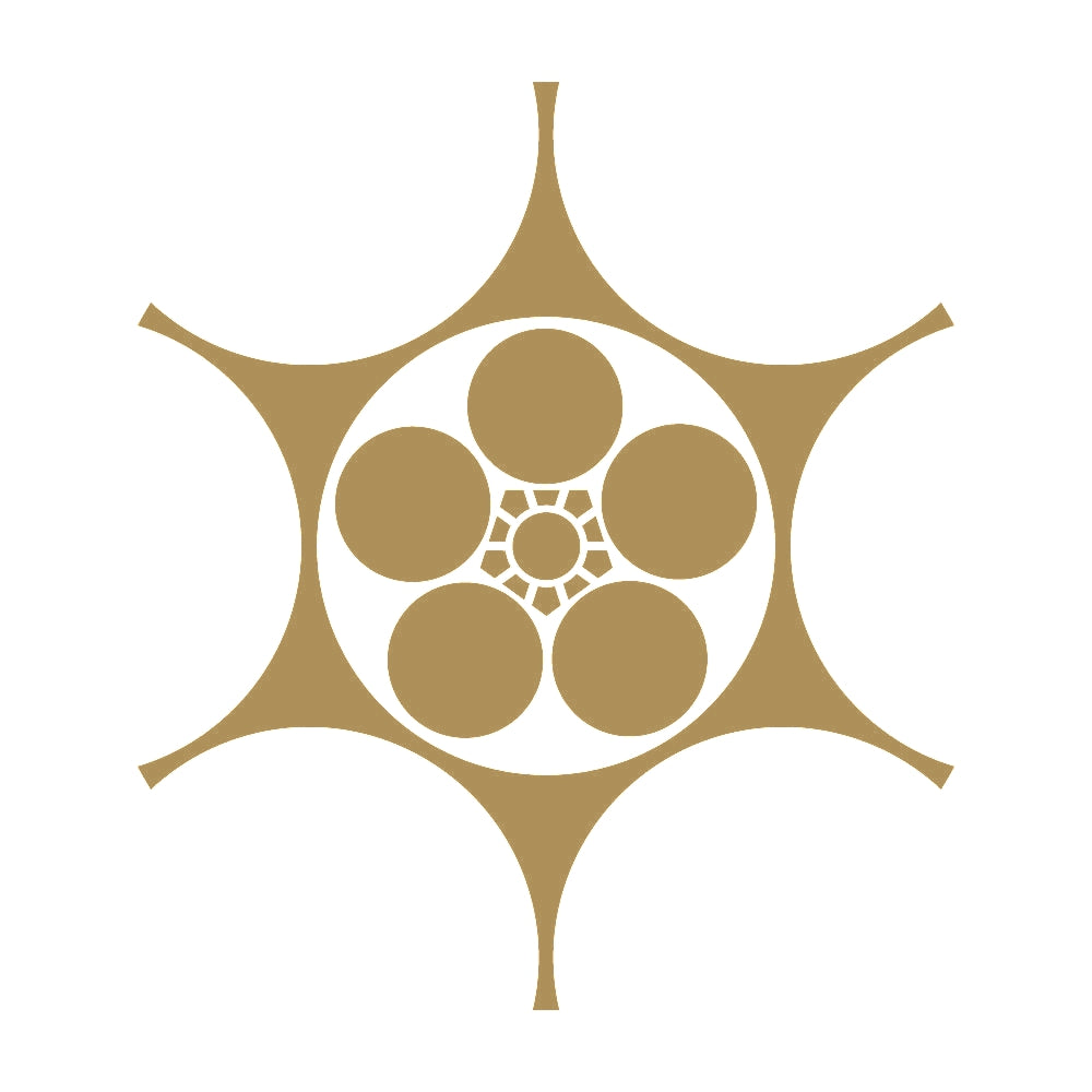 鞠挾みに梅鉢紋 9