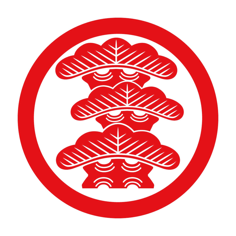 丸に右三階松紋 8