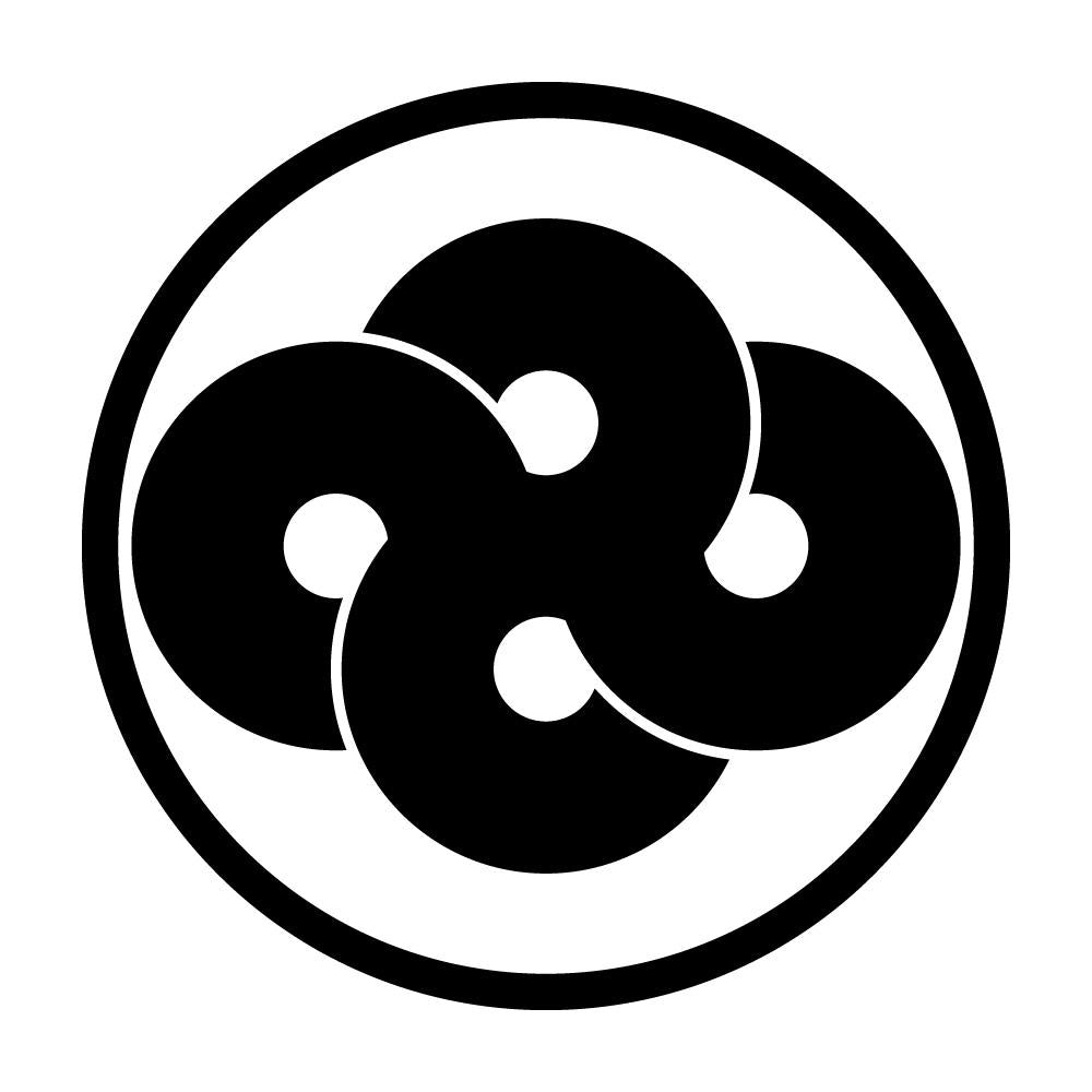 糸輪に捻じ万字菱紋