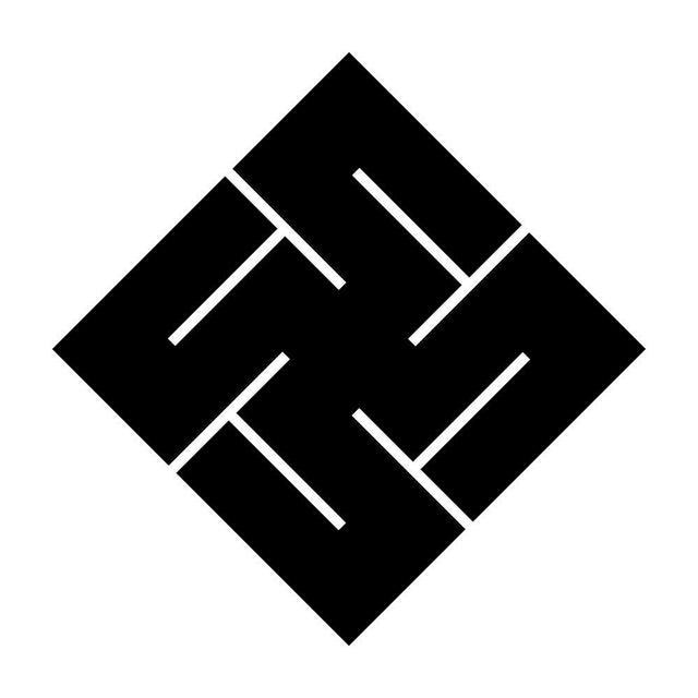 隅立て右万字崩し紋