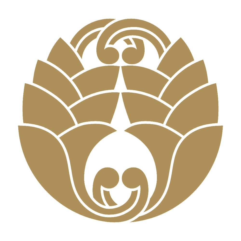 変わり抱き違い茗荷紋 9