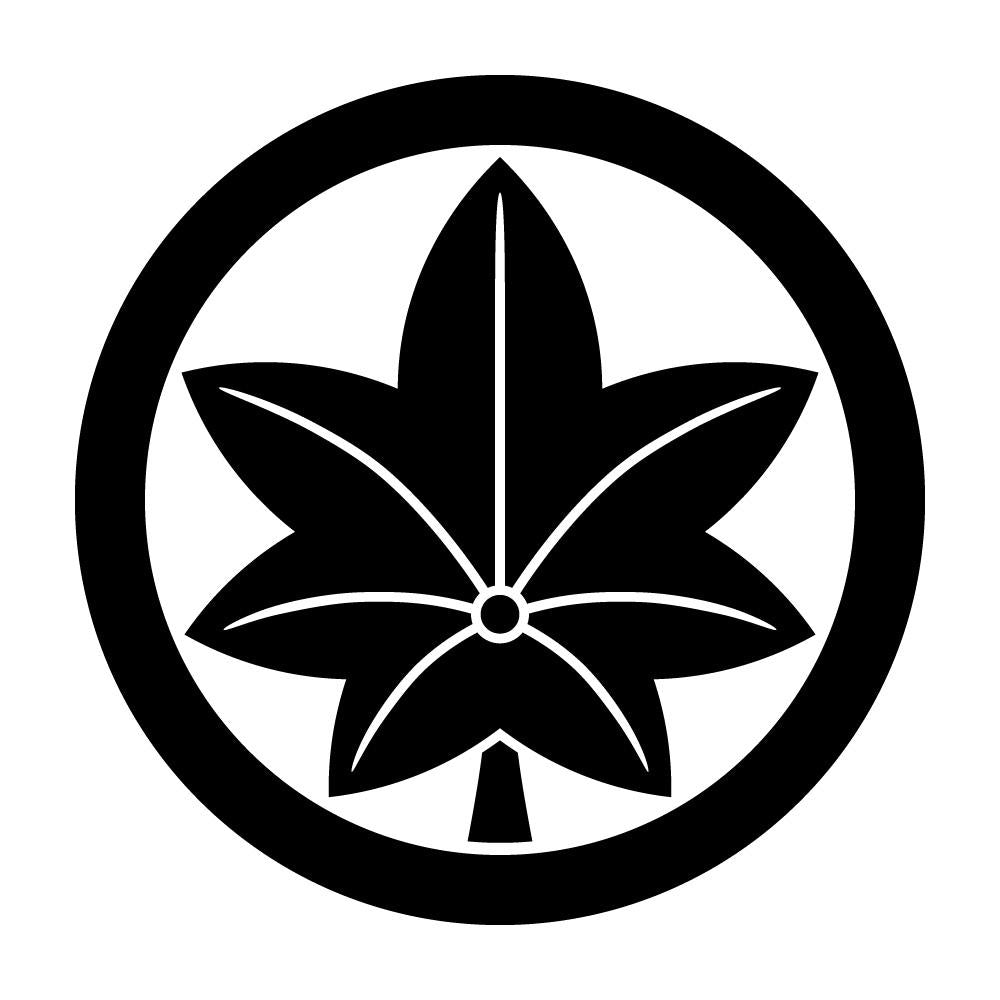 丸に楓紋