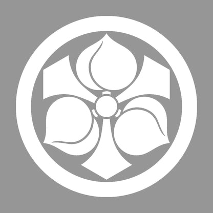 丸に剣三つ桃紋 7
