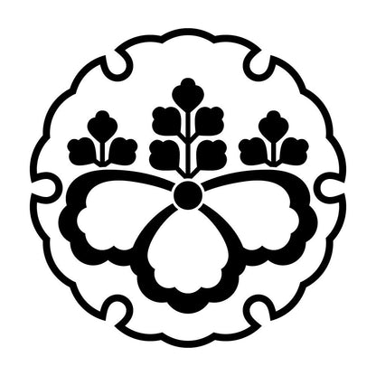 雪輪に中陰五三桐紋