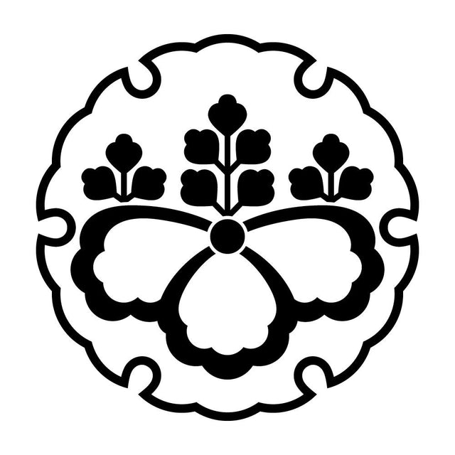 雪輪に中陰五三桐紋