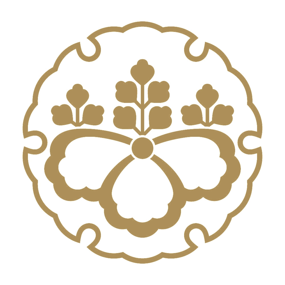 雪輪に中陰五三桐紋 9