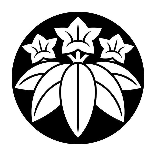 石持ち地抜き笹竜胆紋