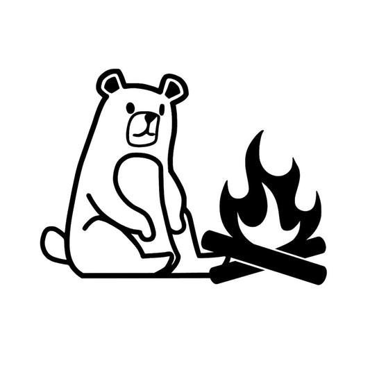 焚き火するクマ
